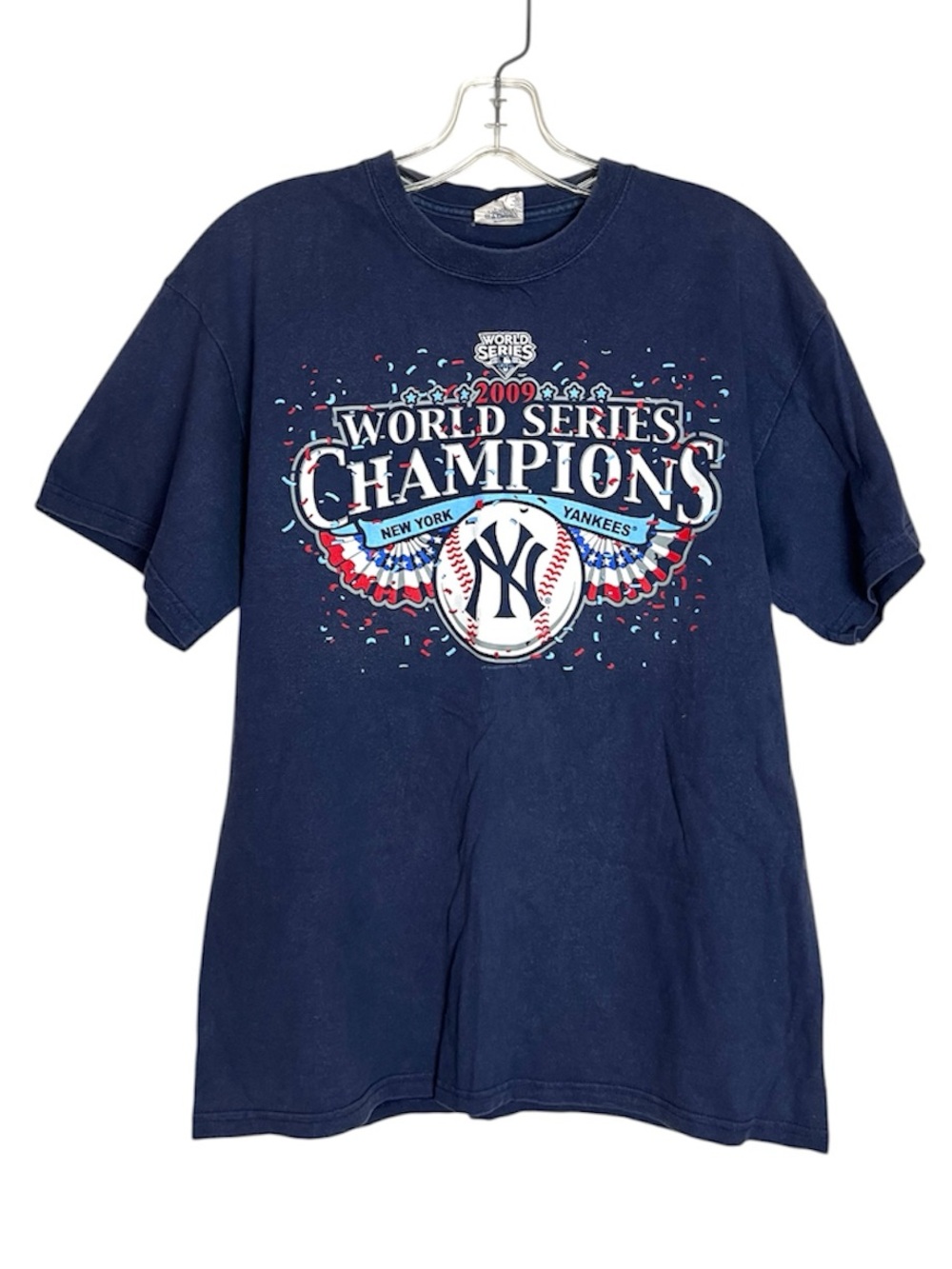 Delta Navy 2009 World Series Champions Graphic Tee New York Yankees